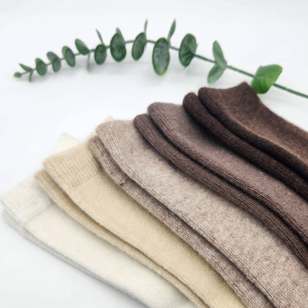 Cashmere Wool Blend Socks: Cocoa Brown