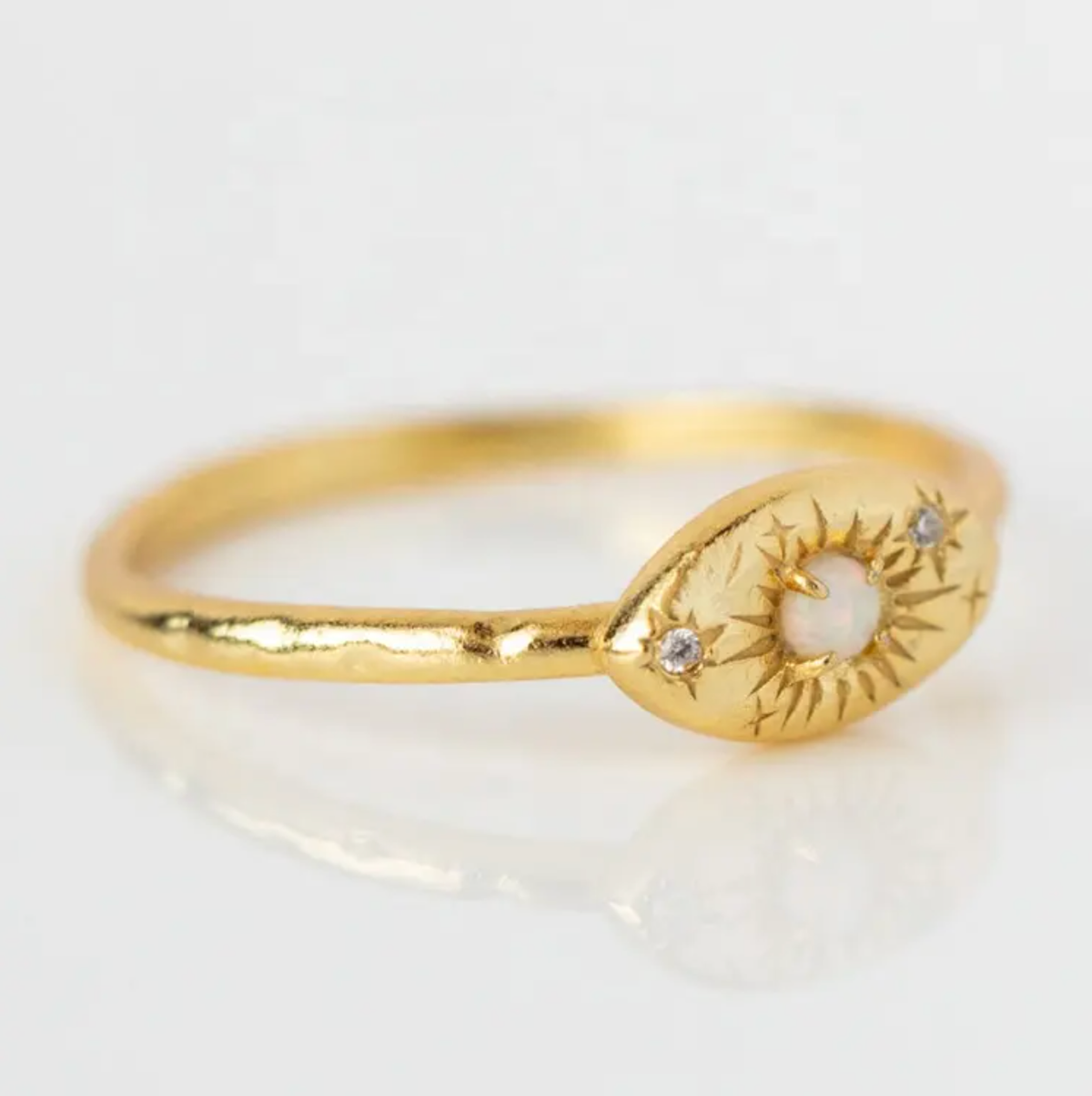 Ethereal Guardian Ring: Size 7