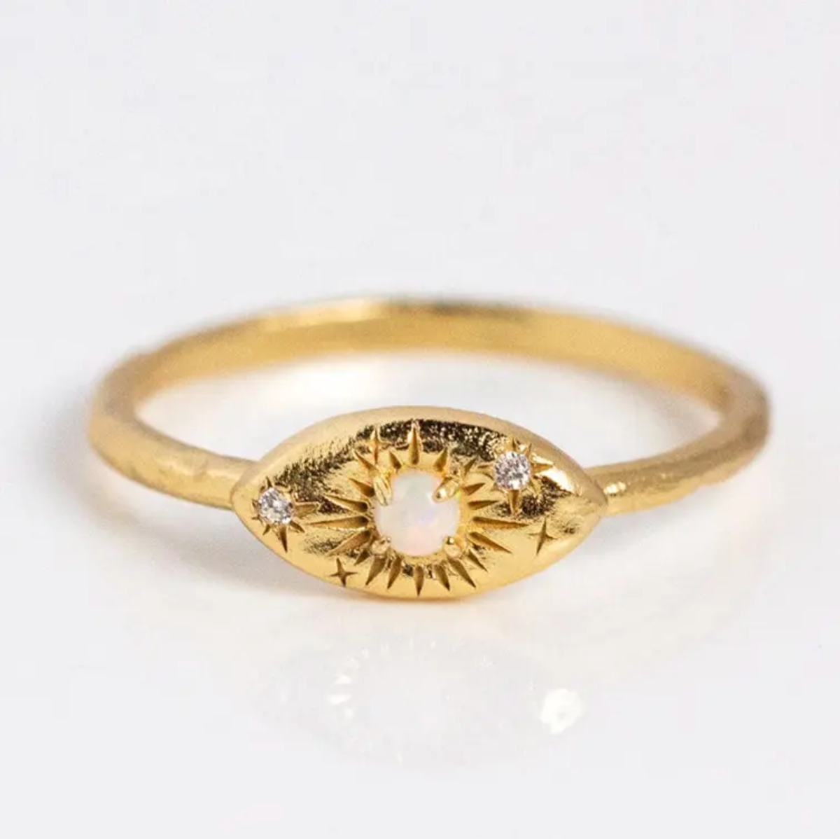 Ethereal Guardian Ring: Size 7