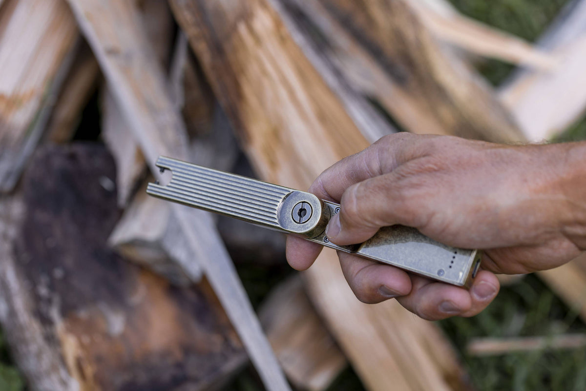 Pivot Arc Lighter - Perfect for Candles
