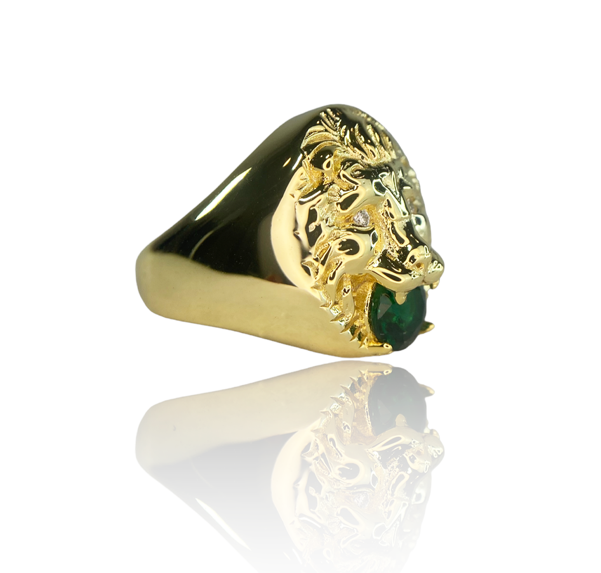 Lion Gold Ring With Green Emerald And White Crystals: 7