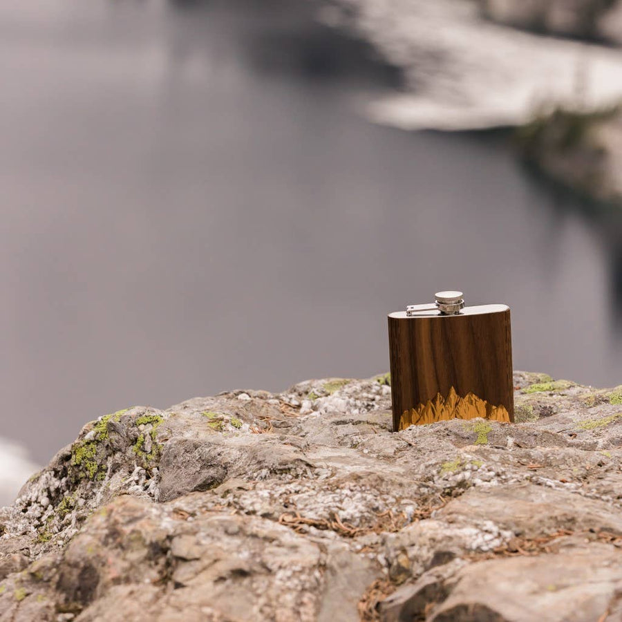 Wooden Holiday Flask : Sawtooth Mountains