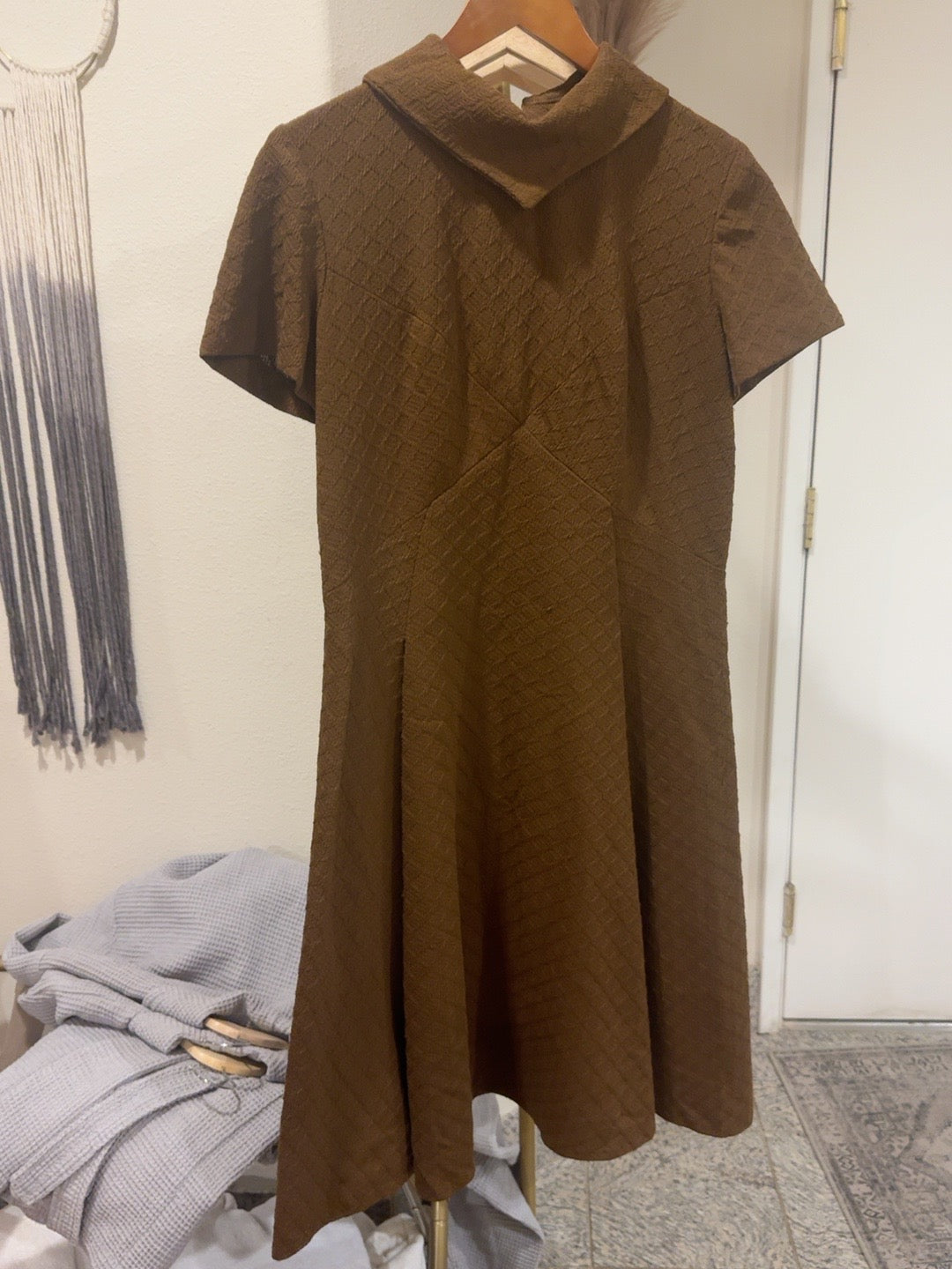 VINTAGE c. LATE 1960s Handmade Textured Midi Dress