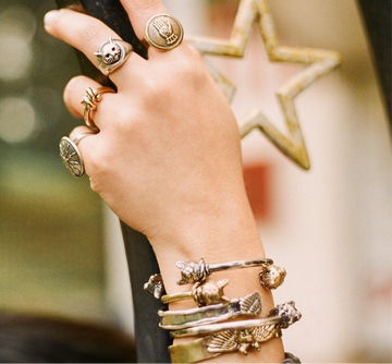 Forget Me Knot Ring Bronze