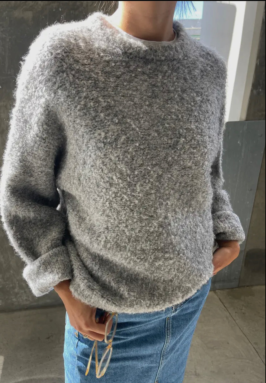 Envie Sweater - Heather Gray