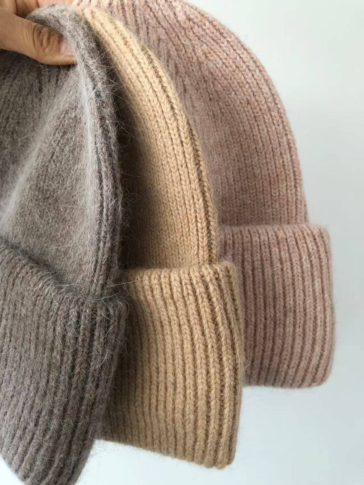 ROYAL ANGORA BEANIE: Brown