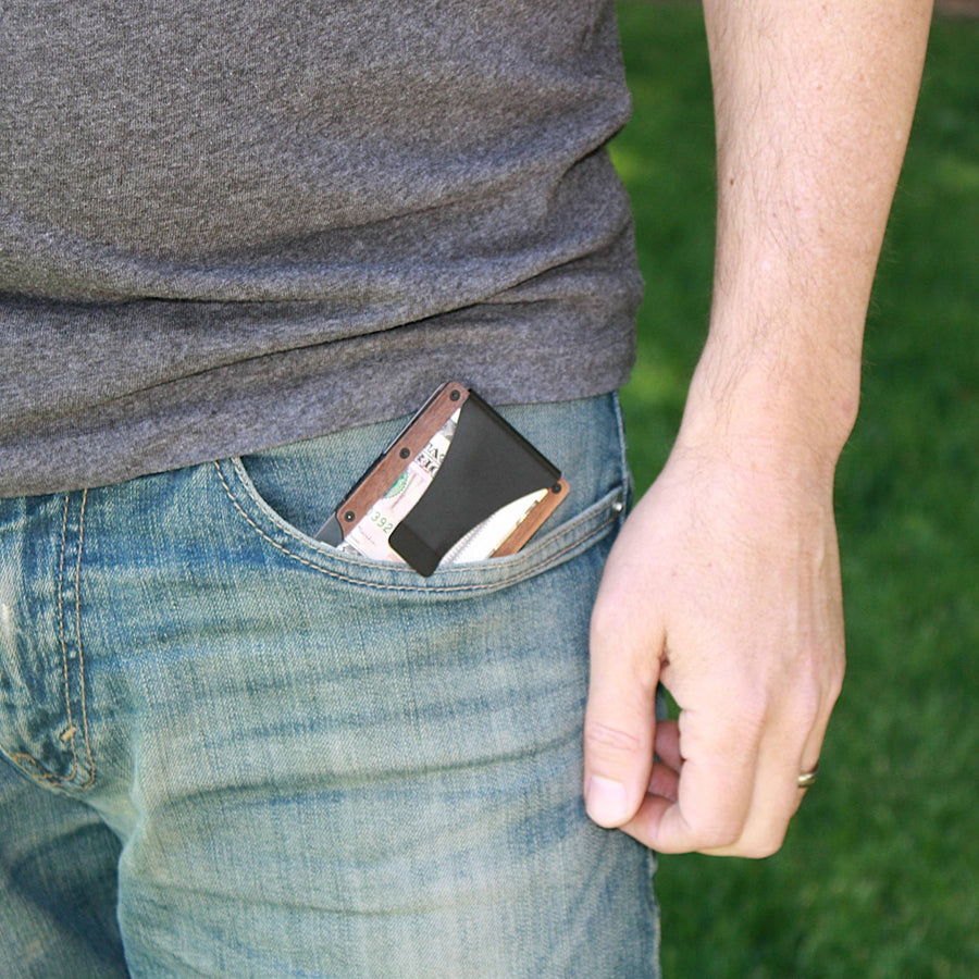 Wooden Minimalist Wallet: Natural Bamboo
