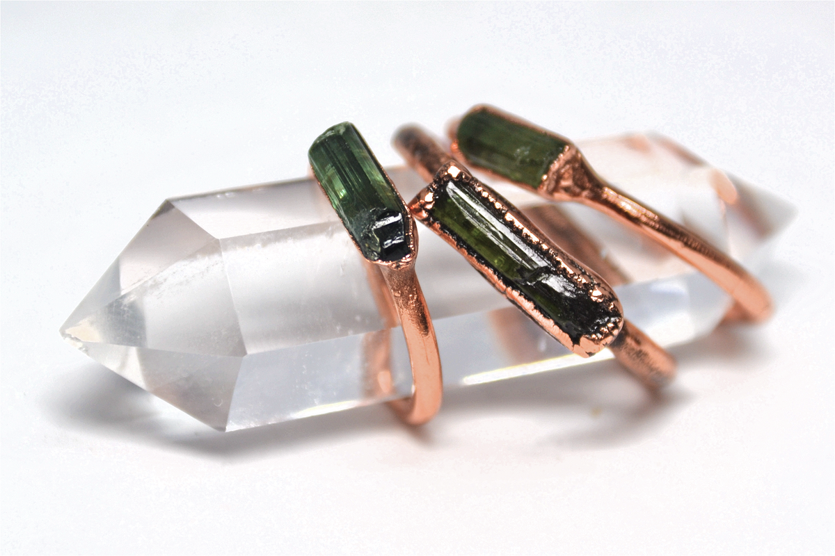 Raw Green Tourmaline Bar Ring | Copper Tourmaline Ring