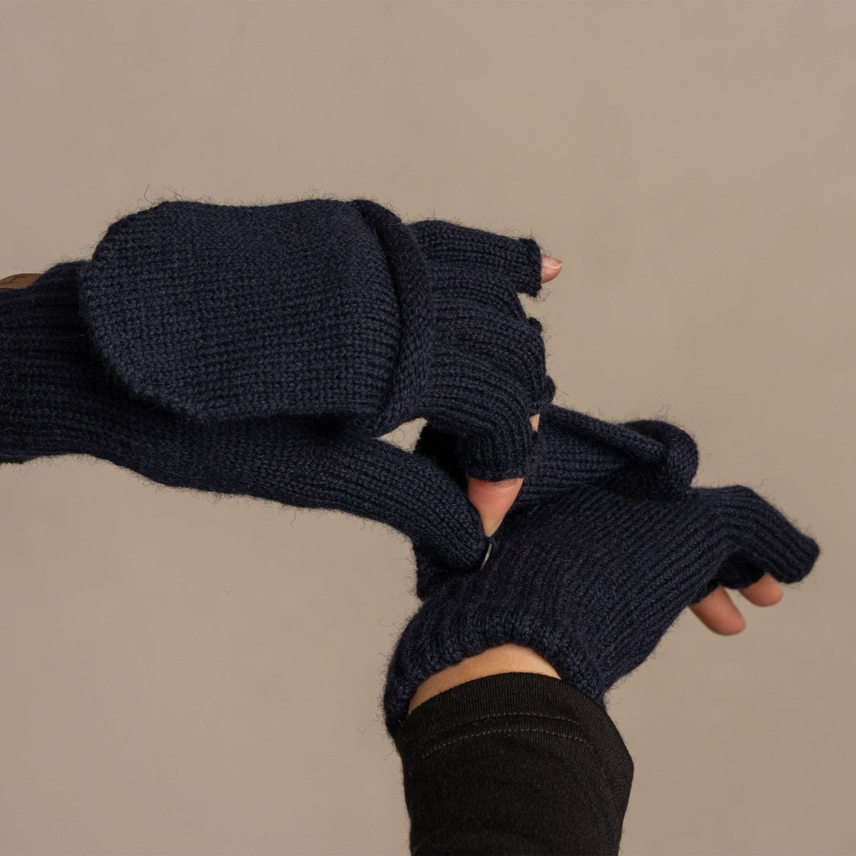 Women's Convertible Gloves Knitted Merino: Dark gray / One Size
