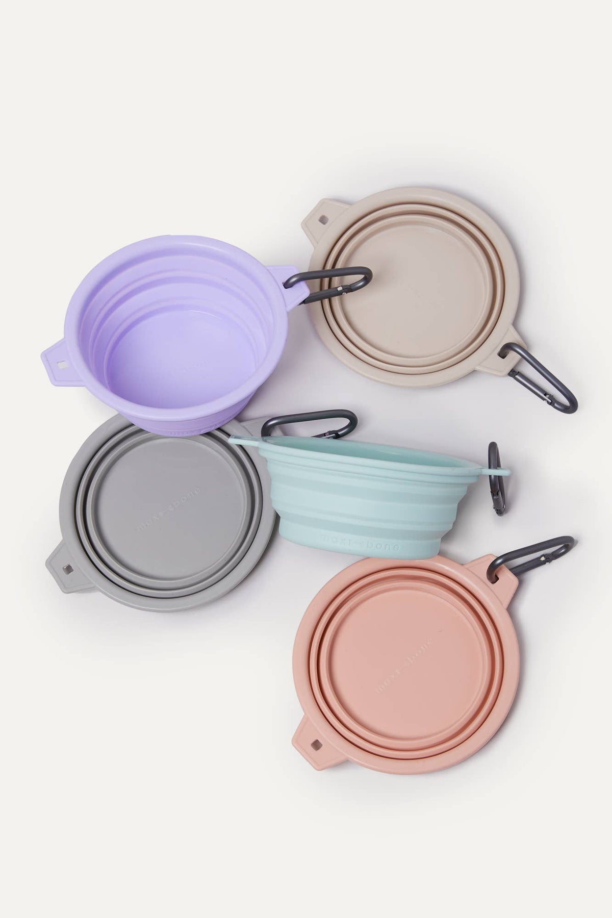 Rubber Travel Bowl for Dogs: Sand