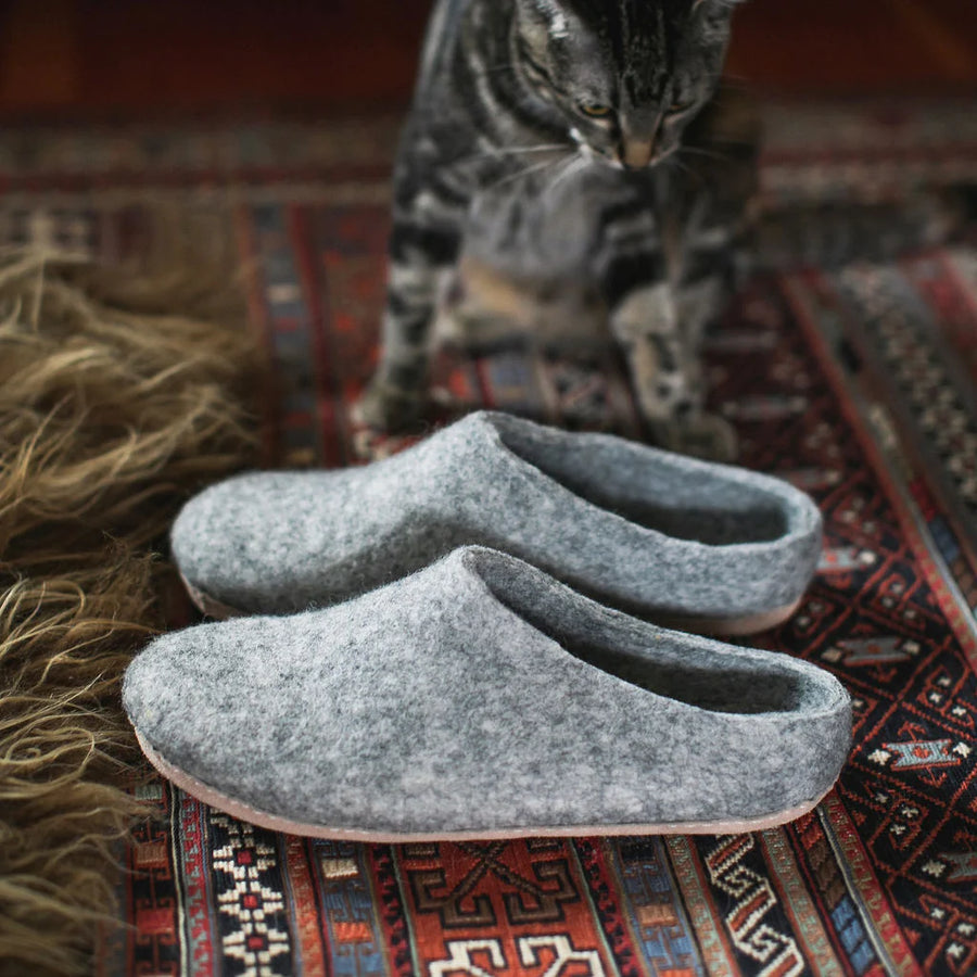 Wool Felt Slipper Clog in Ash with Natural Sole