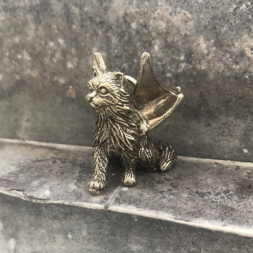 Winged Cat Familiar Pendant 