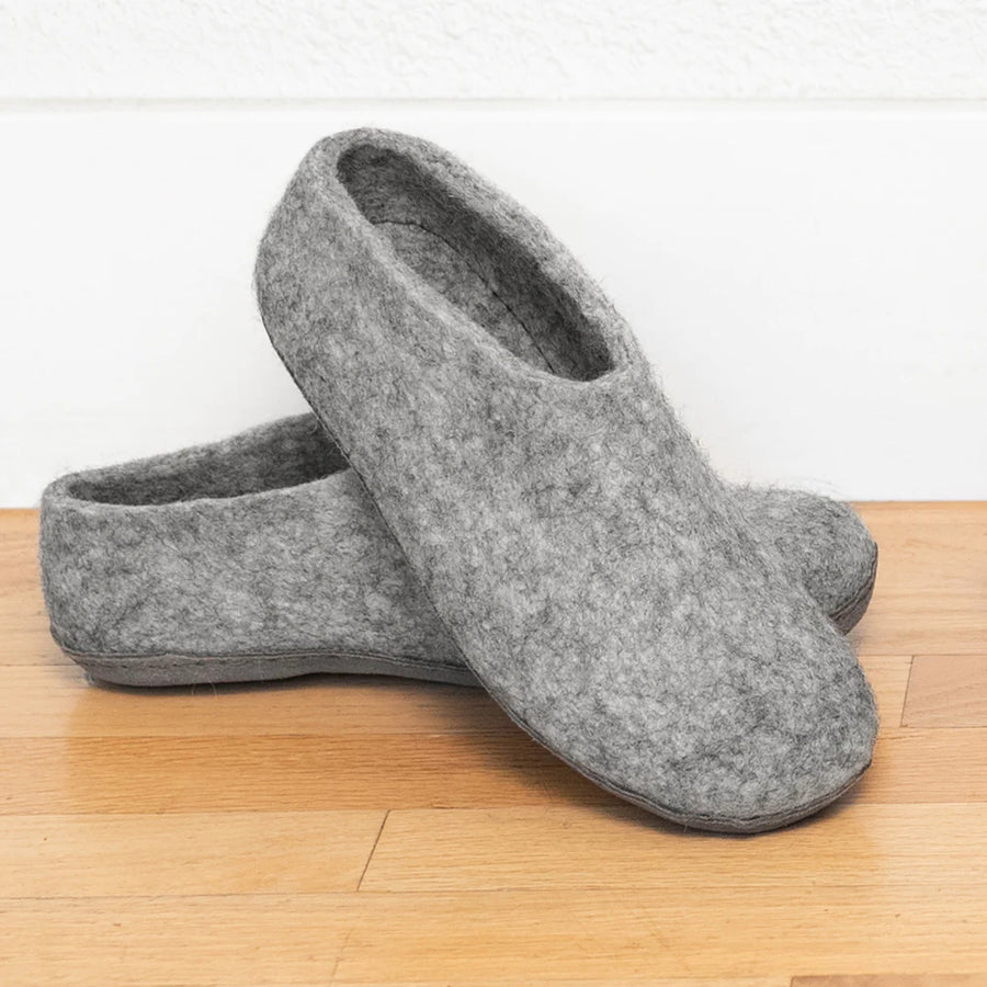 Wool Felt Slipper Clog in Ash with Natural Sole