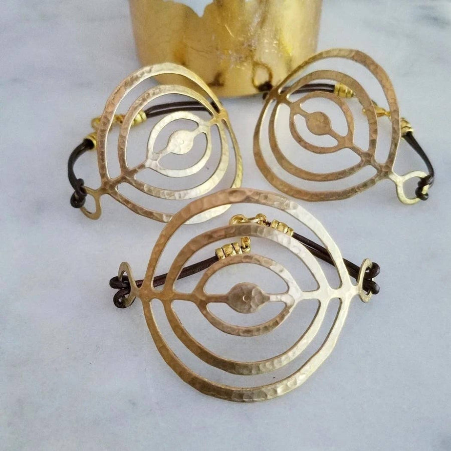 Gold Circles Bracelet in Metallic Brown Leather