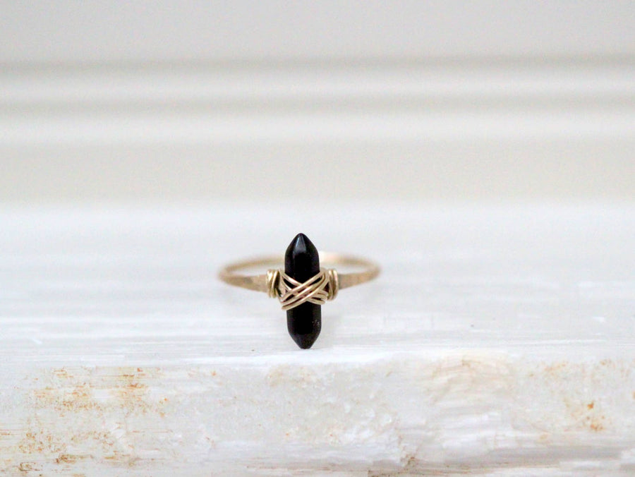 Crest Ring - Obsidian
